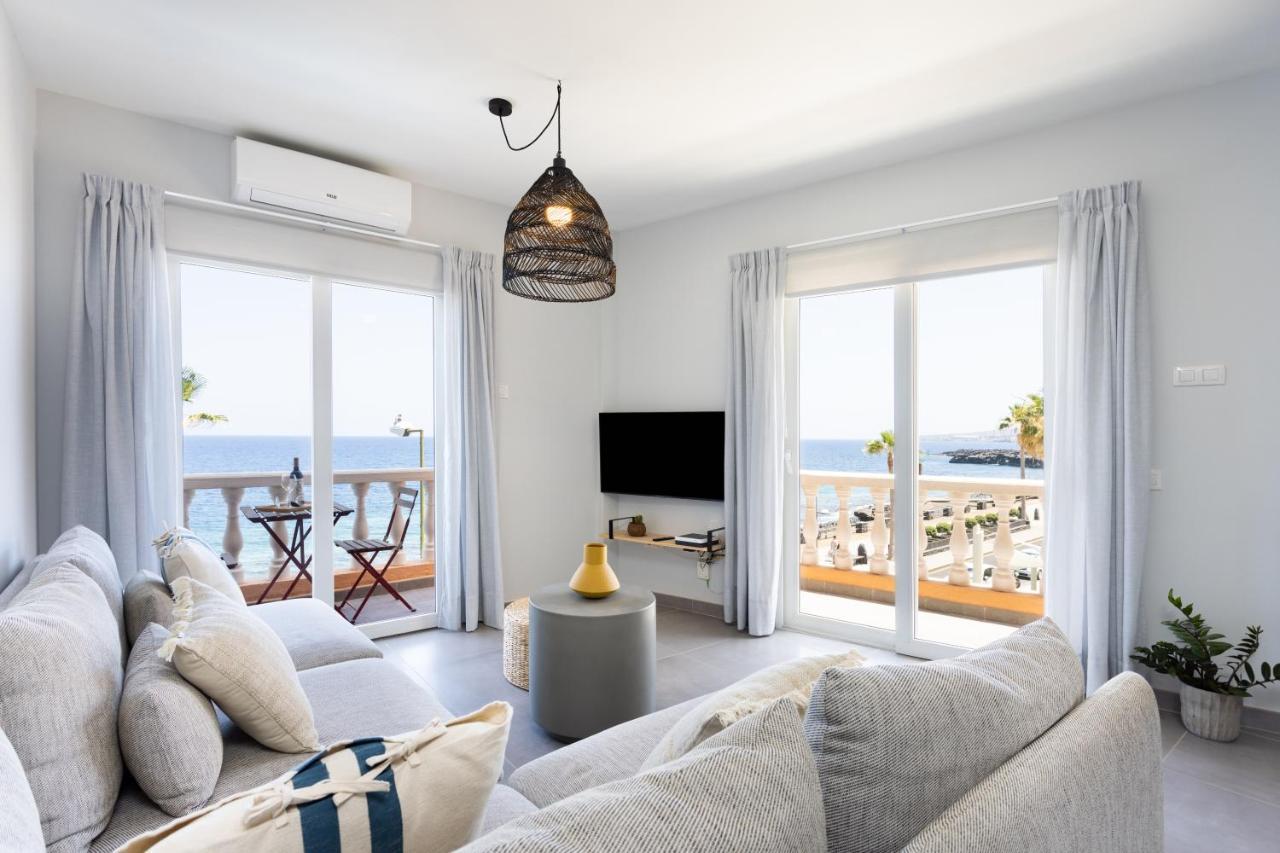 Home2Book Stunning Sea Front Caletillas, Pool 칸델라리아 외부 사진