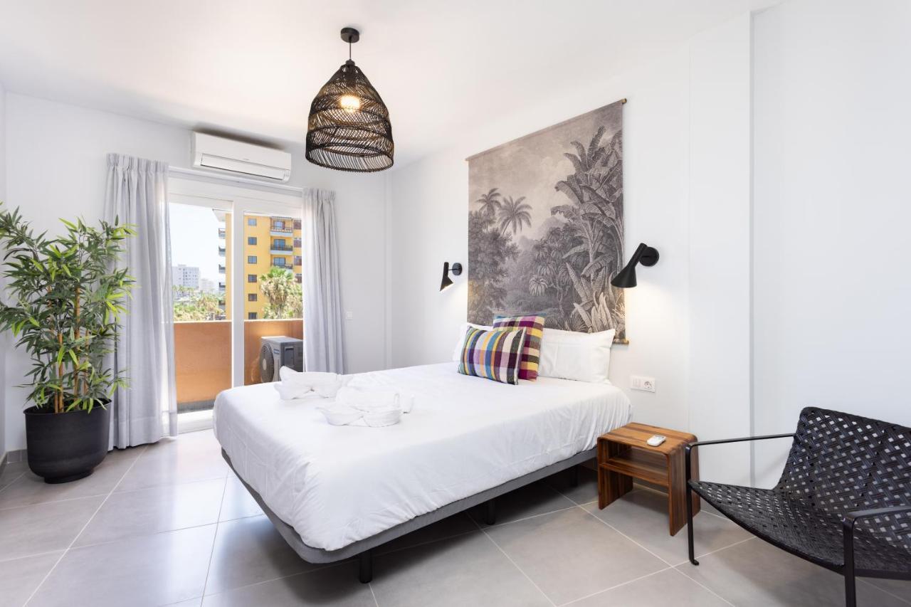 Home2Book Stunning Sea Front Caletillas, Pool 칸델라리아 외부 사진