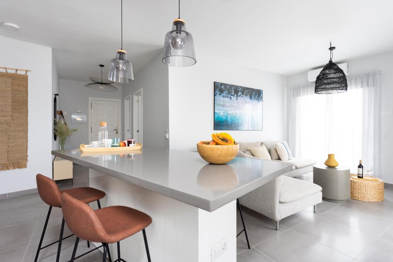 Home2Book Stunning Sea Front Caletillas, Pool 칸델라리아 외부 사진