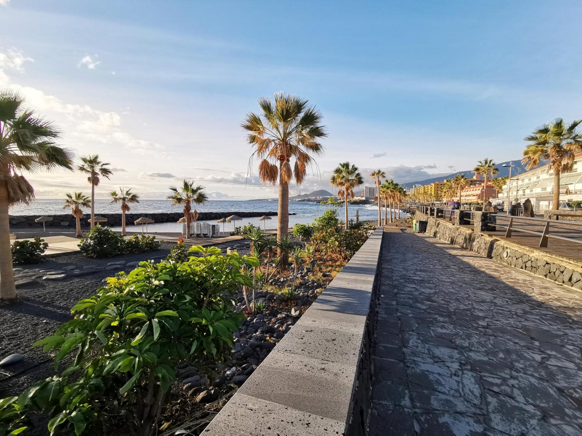 Home2Book Stunning Sea Front Caletillas, Pool 칸델라리아 외부 사진