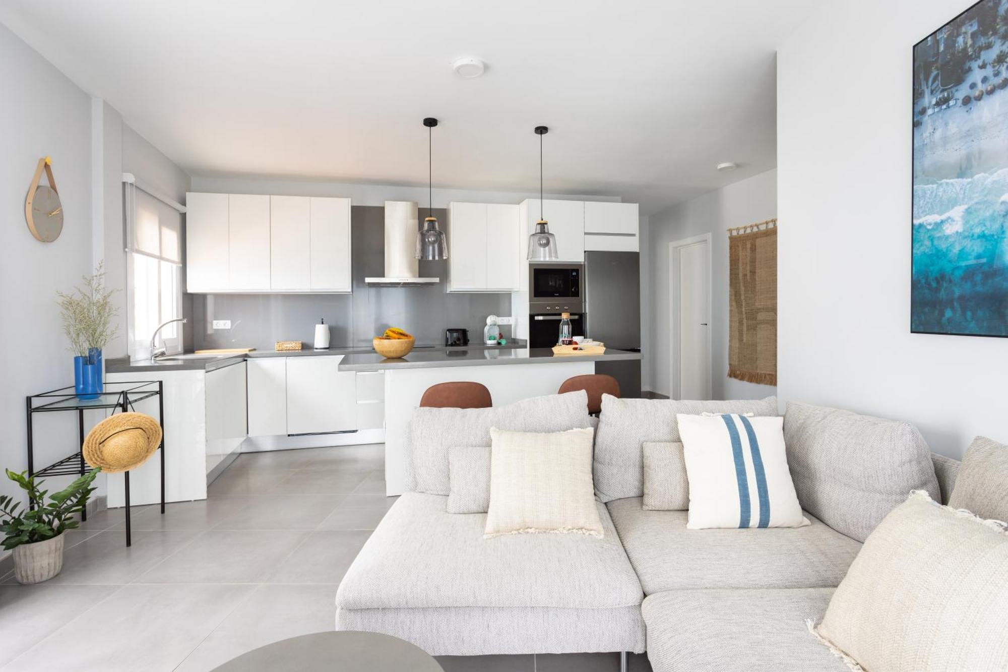 Home2Book Stunning Sea Front Caletillas, Pool 칸델라리아 외부 사진